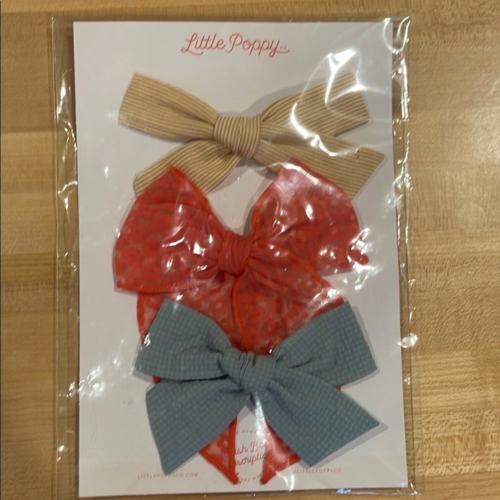 Kids Bow Set - Tan, Red, and Blue